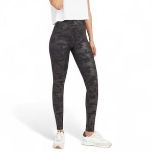 Spanx Faux Leather Camo Print Leggings High Rise Shaping Black Gray Medium